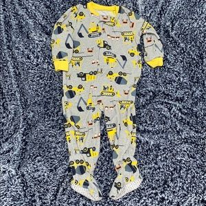 Carter’s construction 🏗 footie pajamas